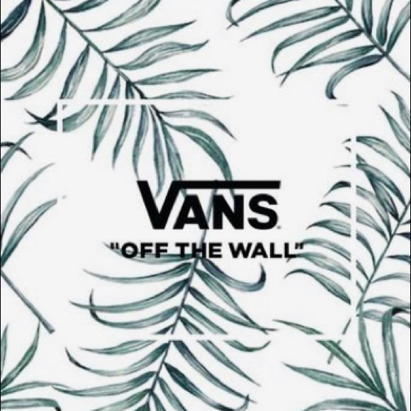 Meet your Posher, Olivia - Picture 1 of 1